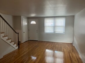 2431 Mercer St in Harrisburg, PA - Building Photo - Building Photo