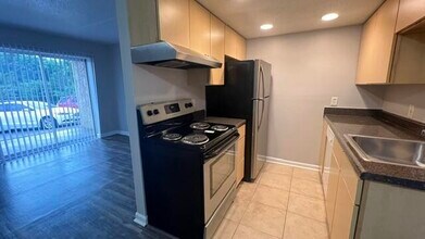 5311 TN-58 in Chattanooga, TN - Building Photo - Building Photo