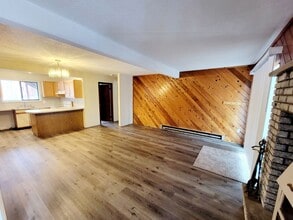 5069 Carol Terrace in Tobyhanna, PA - Building Photo - Building Photo