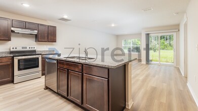 129 Wellwood Ln in Palm Coast, FL - Building Photo - Building Photo