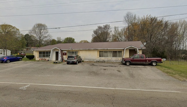 449 W Main St in Bradford, TN - Building Photo - Building Photo