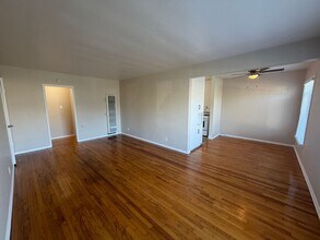 3050 in Long Beach, CA - Foto de edificio - Interior Photo