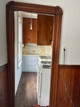 56 Clifford St, Unit 3 in New Bedford, MA - Foto de edificio - Building Photo