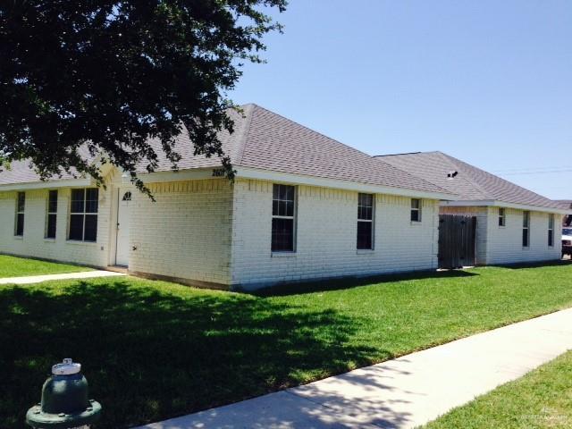 16 Cervantes Ave in Edinburg, TX - Building Photo - Building Photo