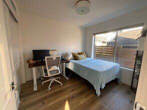 937 NW 56th St in Seattle, WA - Building Photo - Building Photo