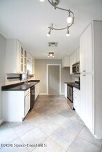 3325 Elizabeth St in West Melbourne, FL - Building Photo - Building Photo