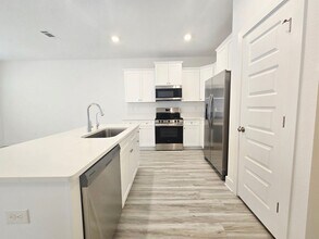 396 Salt Creek Lane in Mexico Beach, FL - Foto de edificio - Building Photo