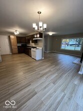 1602 S Grant Ave in Indianapolis, IN - Building Photo - Building Photo