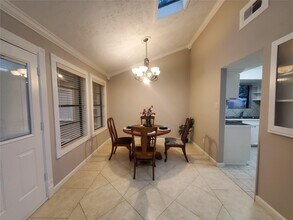 3002 Frontier Dr in Sugar Land, TX - Foto de edificio - Building Photo