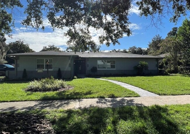 property at 1420 Lyndale Blvd