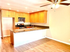 1144 Stonewall Cir in Westlake Village, CA - Building Photo - Building Photo