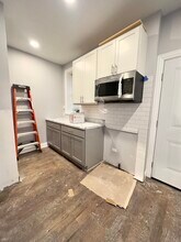 1251 W Rosemont Ave in Chicago, IL - Building Photo - Building Photo