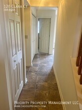 120 Clara Ct in Harrisonburg, VA - Building Photo - Building Photo