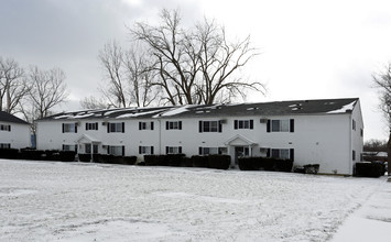 Erie Shores in Port Clinton, OH - Building Photo - Building Photo