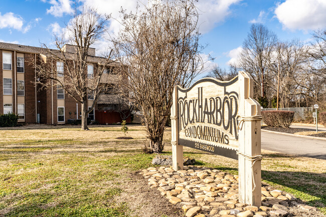 Rock Harbor Condominiums in Nashville, TN - Building Photo - Building Photo