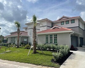 12000 Santaluz Dr, Unit 202 in Ft. Myers, FL - Building Photo - Building Photo