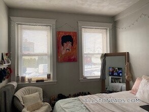 1197 Commonwealth Ave, Unit 2 in Boston, MA - Foto de edificio - Building Photo