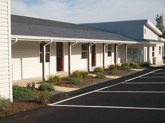 Greenfield Commons in Claysburg, PA - Foto de edificio - Building Photo