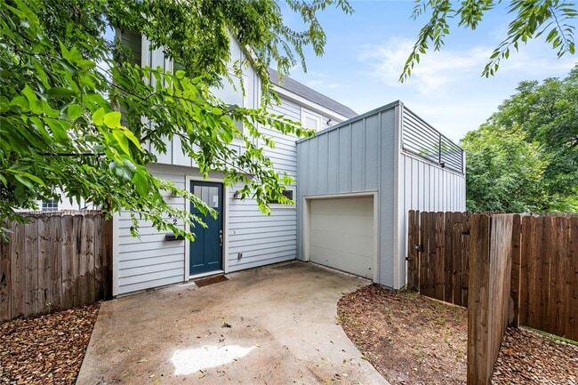 property at 408 W 55th St
