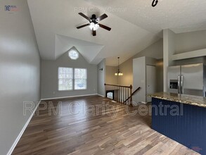 3711 Seattle Slew Dr in Columbus, OH - Building Photo - Building Photo