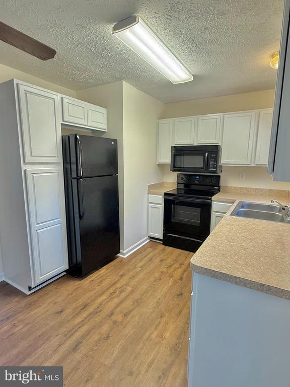 11516 Woodland View Dr in Fredericksburg, VA - Building Photo - Building Photo
