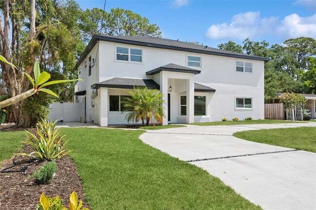 property at 2655 Bay St