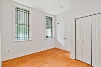 1614 N Gratz St - 6