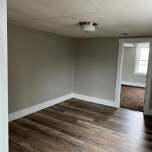 800 North St, Unit C in New Kensington, PA - Foto de edificio - Building Photo