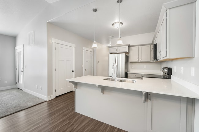 property at 13483 Commodus Dr