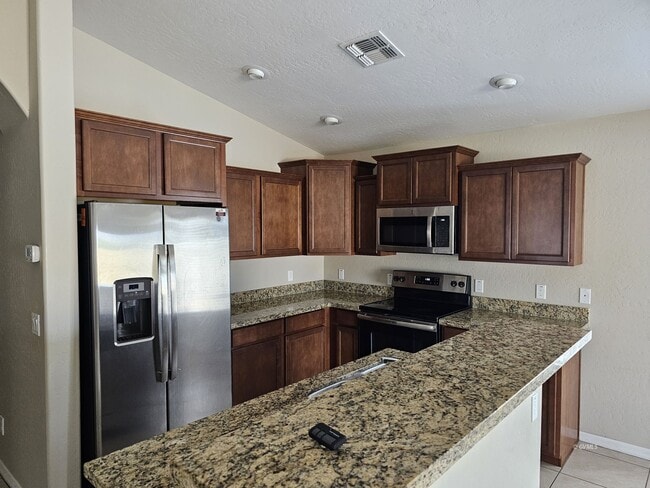 1508 E Stratford Dr in Safford, AZ - Building Photo - Building Photo