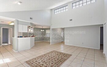 3386 Chrysler Dr in Jacksonville, FL - Building Photo - Building Photo