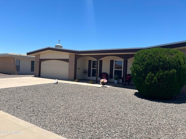 property at 9221 W Briarwood Cir N