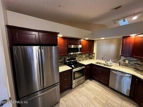 3089 Falconer Dr in Jacksonville, FL - Building Photo - Building Photo