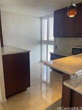 1415 Liholiho St in Honolulu, HI - Building Photo - Building Photo