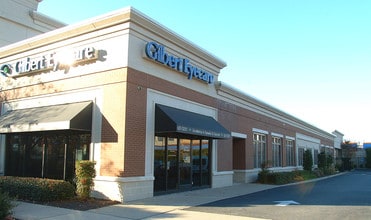 220 W Brambleton Ave in Norfolk, VA - Building Photo - Building Photo