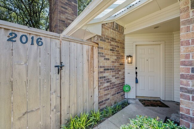 2016 Hearthside Ln in Garland, TX - Building Photo - Building Photo