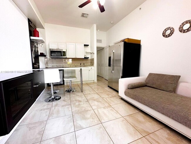 14213 SW 274th St in Homestead, FL - Building Photo - Building Photo