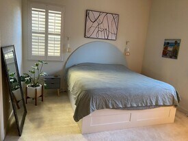 935 Hogwarts Cir in Petaluma, CA - Building Photo