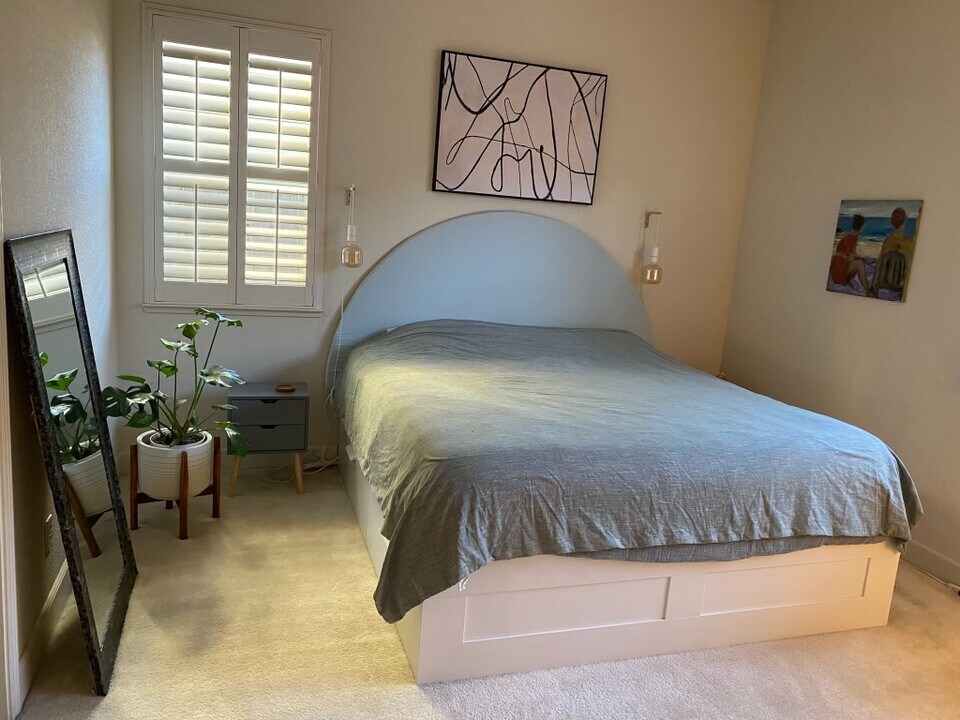 935 Hogwarts Cir in Petaluma, CA - Building Photo