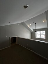 970 Ridge Ave in Scranton, PA - Foto de edificio - Building Photo