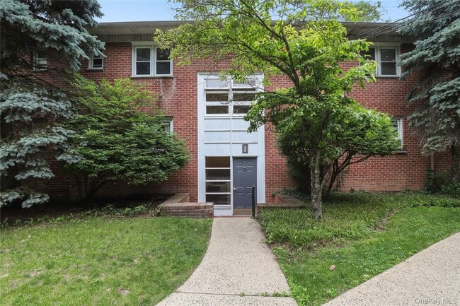 property at 140 N Broadway