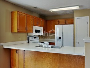 2011 Lassiter Dr in Goodlettsville, TN - Building Photo - Building Photo