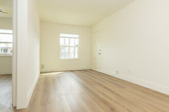 4430 Haines St in San Diego, CA - Building Photo - Building Photo