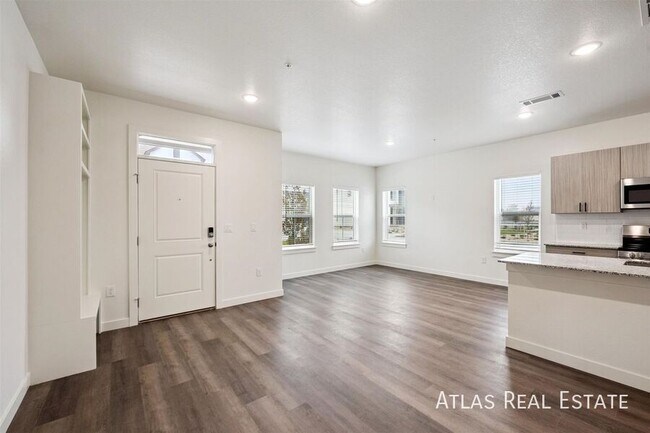 656 Ute Peak Way in Brighton, CO - Building Photo - Building Photo