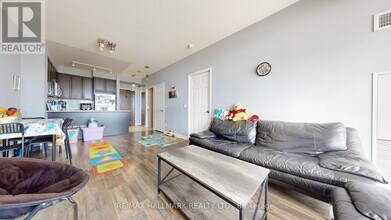 339 Rathburn Rd W in Mississauga, ON - Building Photo - Building Photo