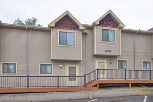 1506 Crestone Ave in Colorado Springs, CO - Building Photo
