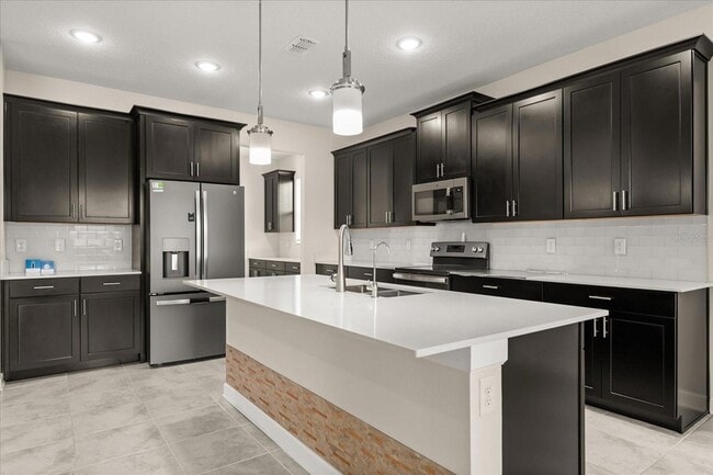 2357 Camden Park Ave in Davenport, FL - Building Photo - Building Photo