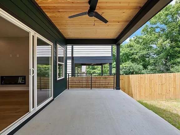 2128 12th Ave N in Nashville, TN - Foto de edificio - Building Photo