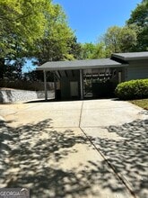 6379 Vernon Woods Dr NE in Atlanta, GA - Building Photo - Building Photo