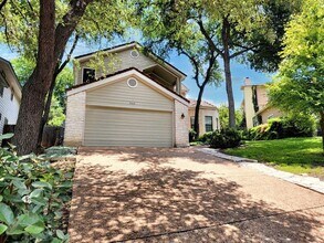 4604 Palisade Dr in Austin, TX - Building Photo - Building Photo